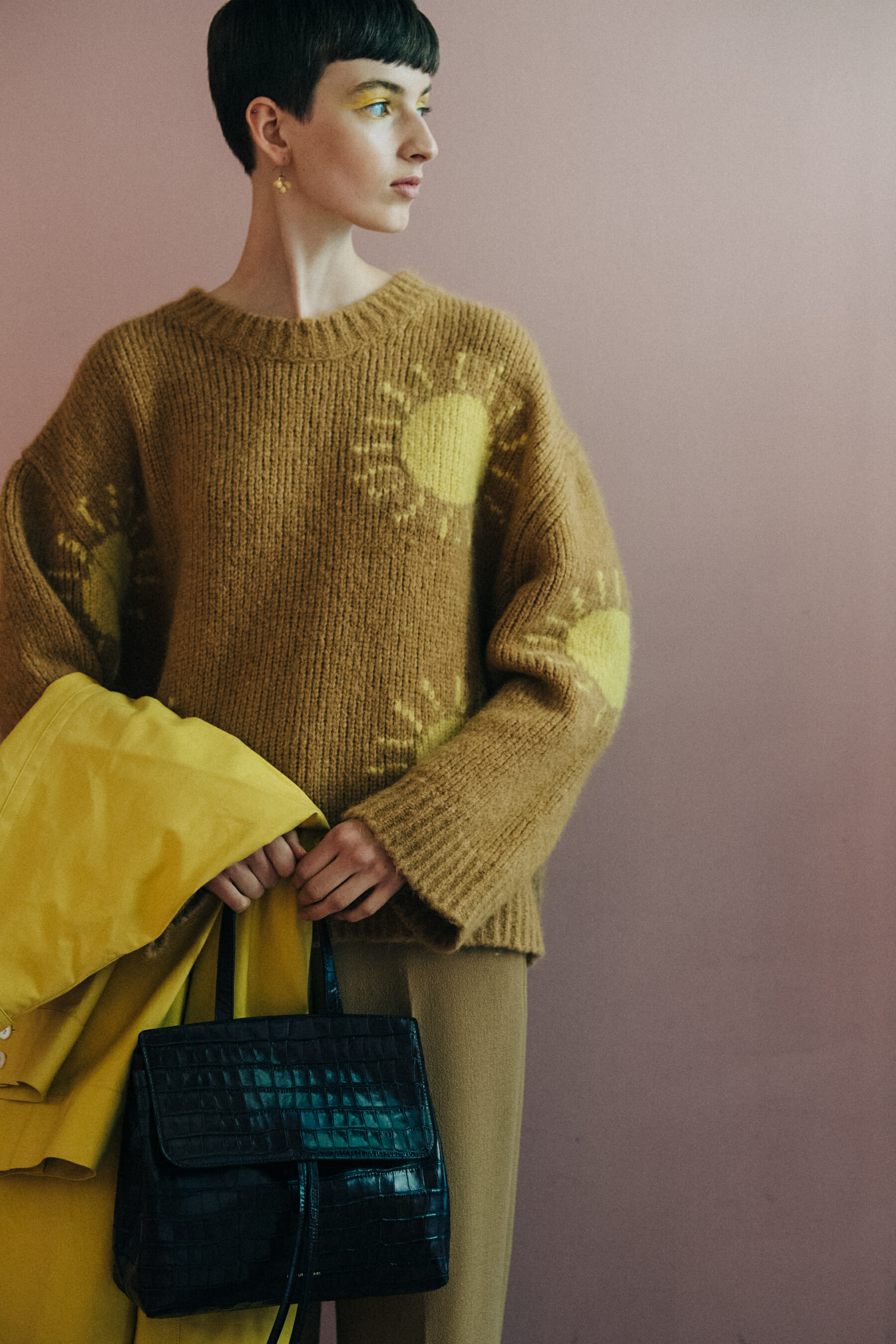 Maisie Dunlop backstage at Mansur Gavriel