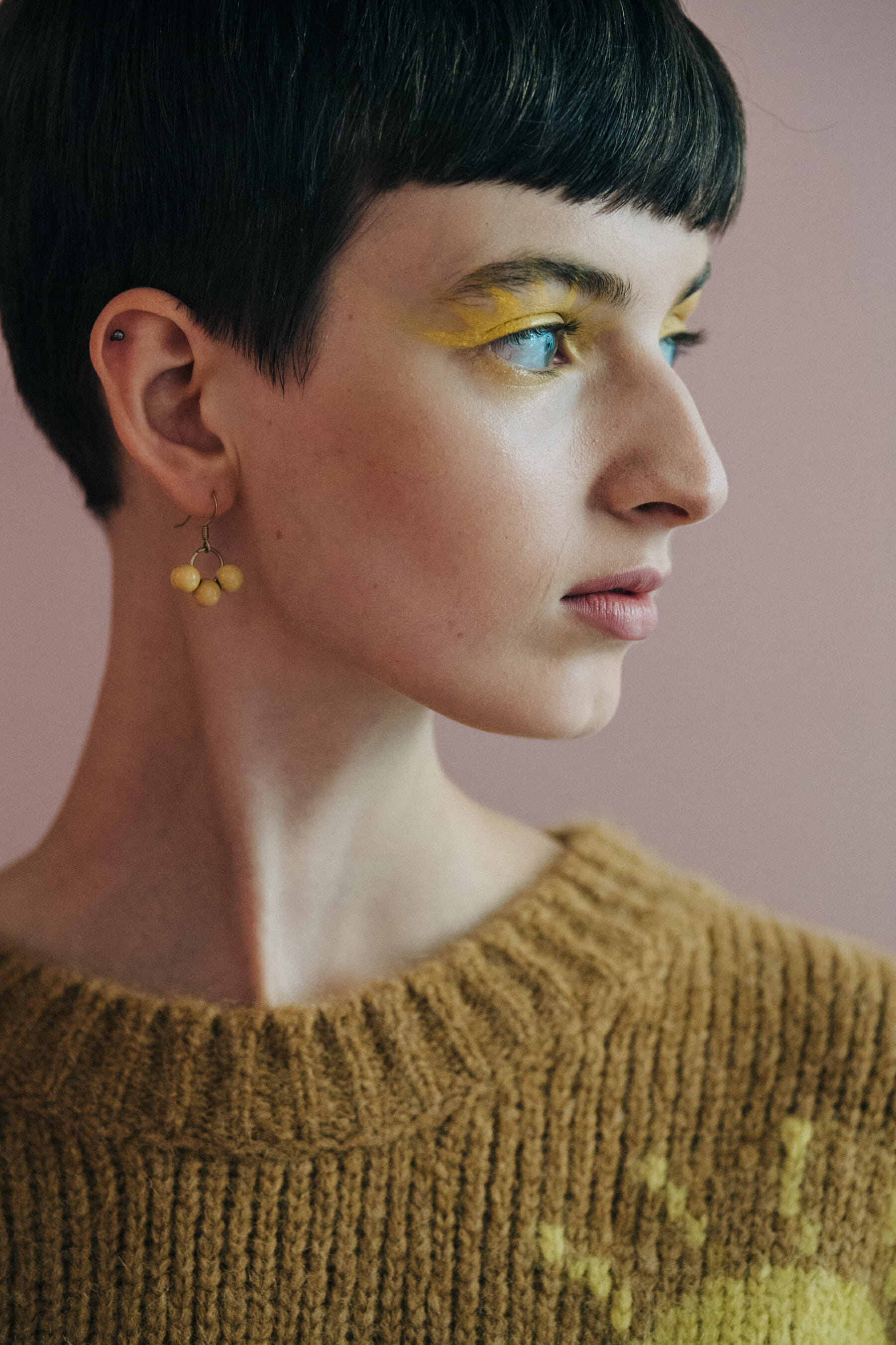 Maisie Dunlop backstage at Mansur Gavriel