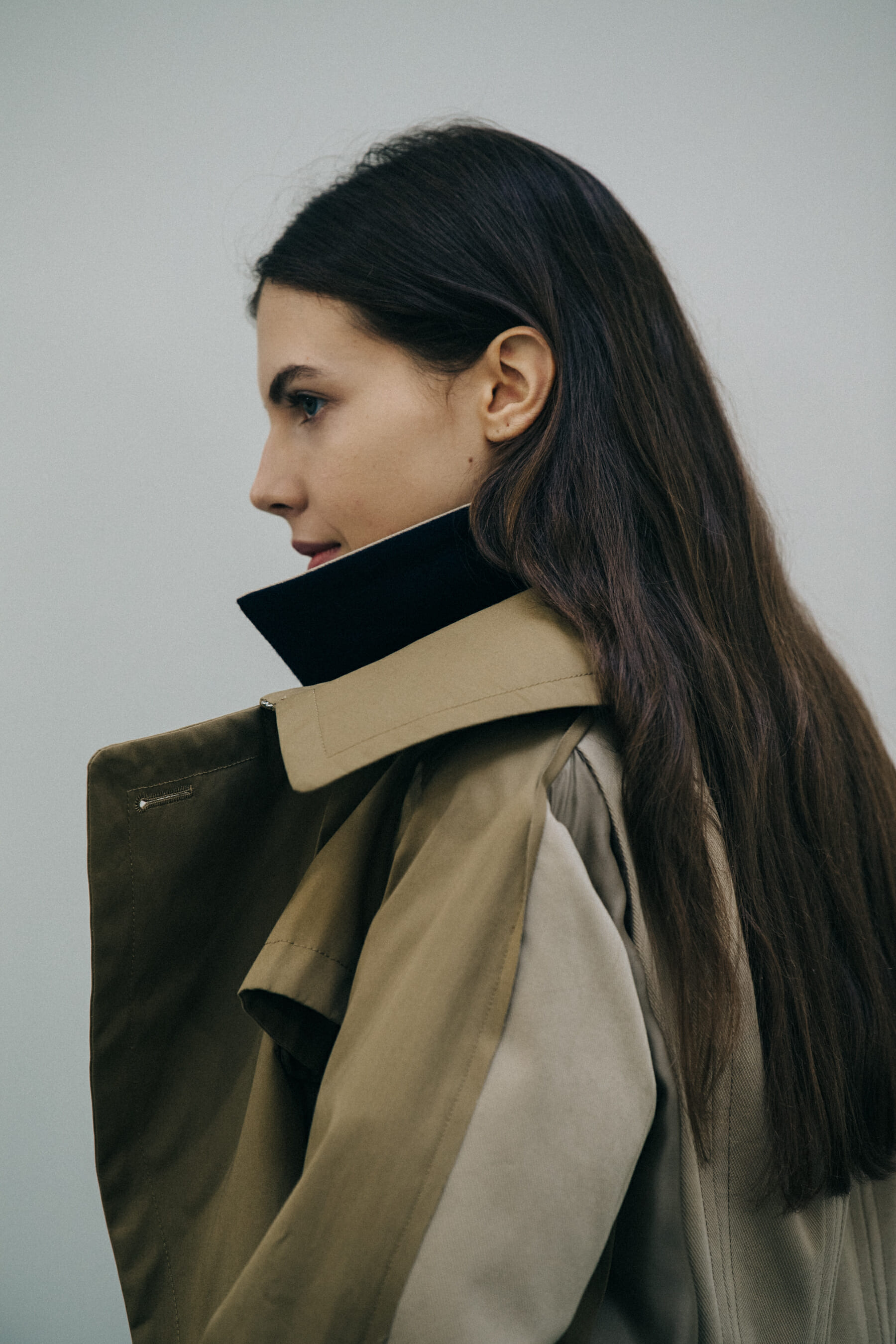 Lea Julian backstage at Sacai