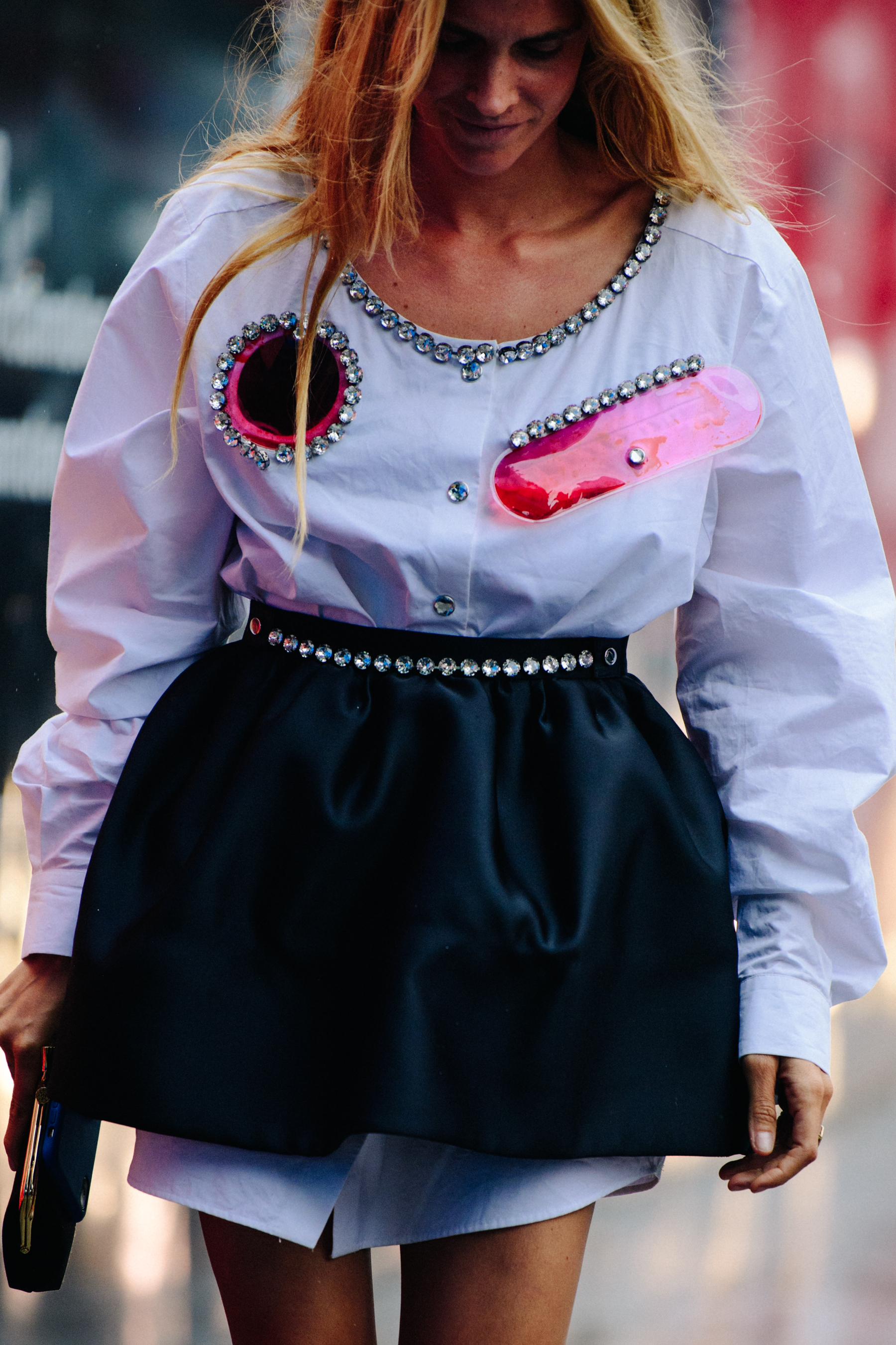 Woman wearing white shirt