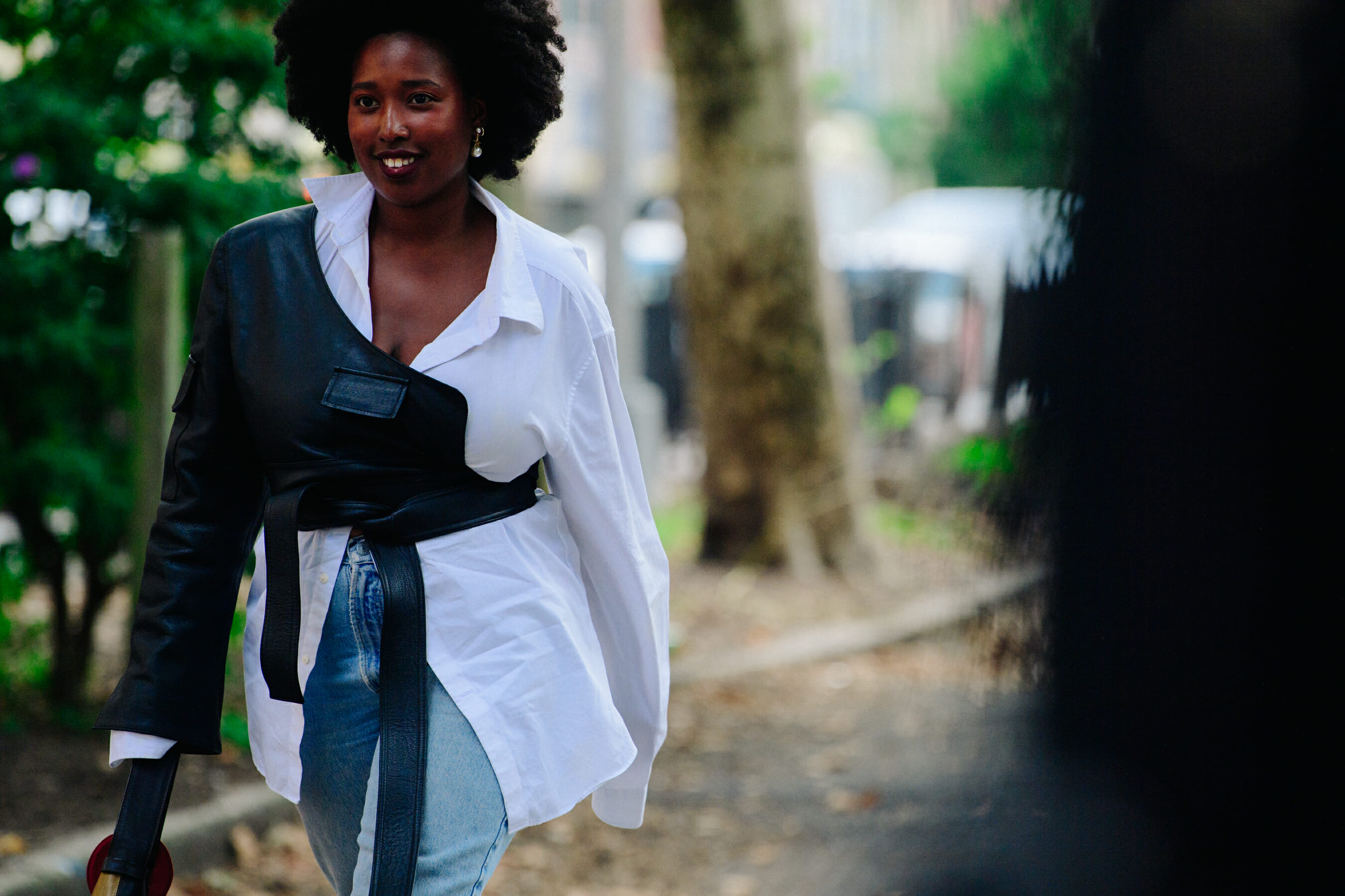 Woman wearing white shirt