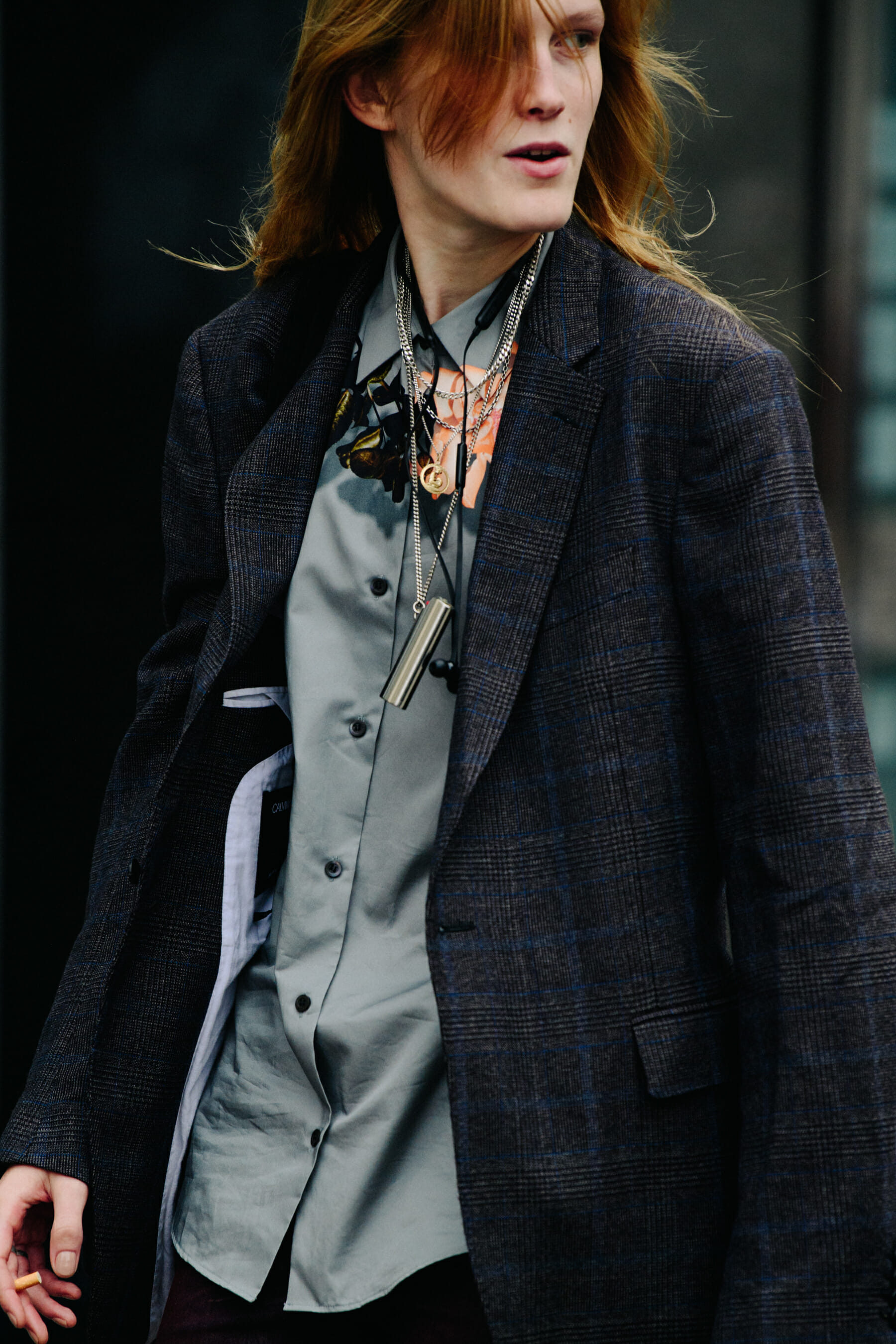 Model wearing grey shirt