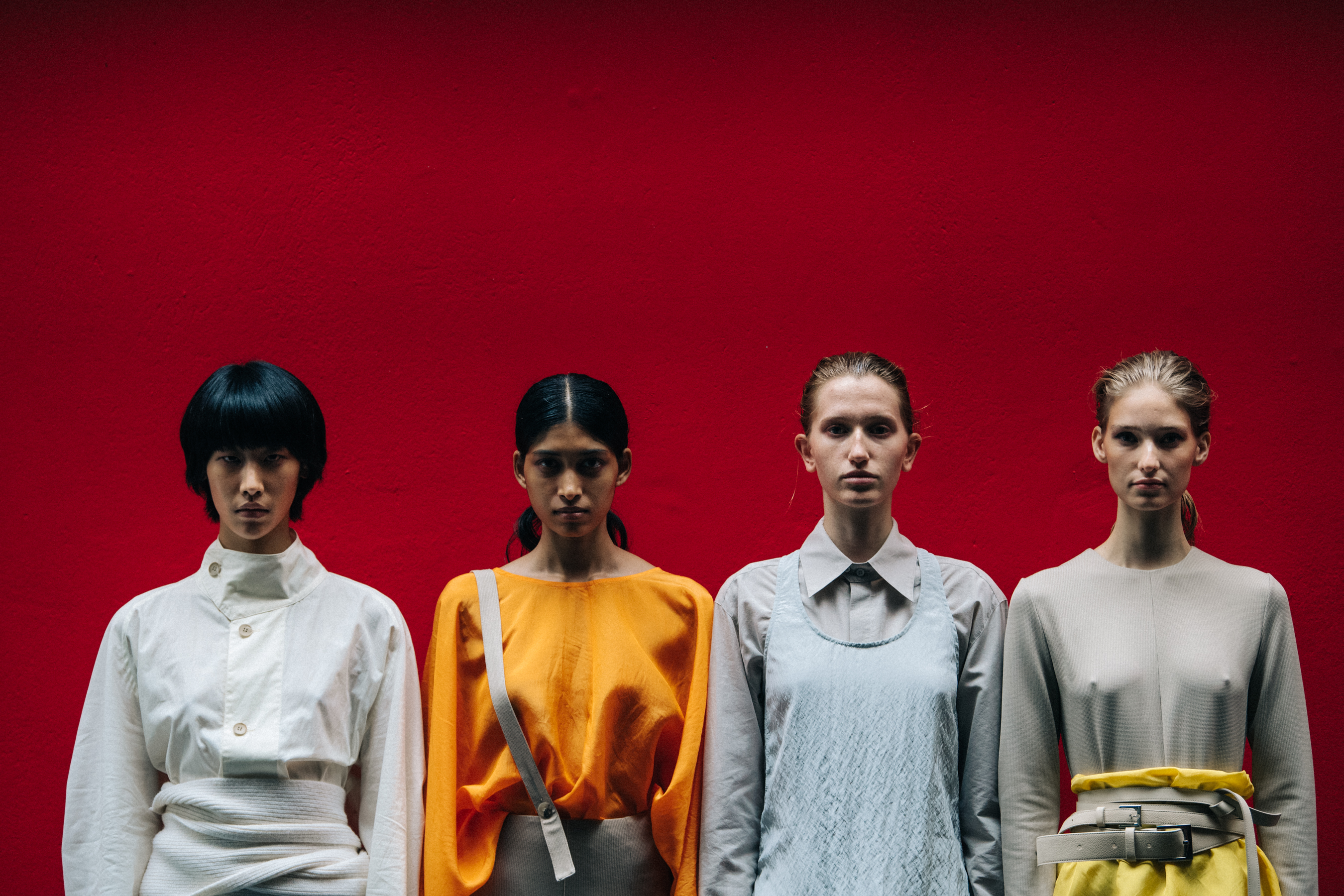 Linda Novotna backstage at Nehera
