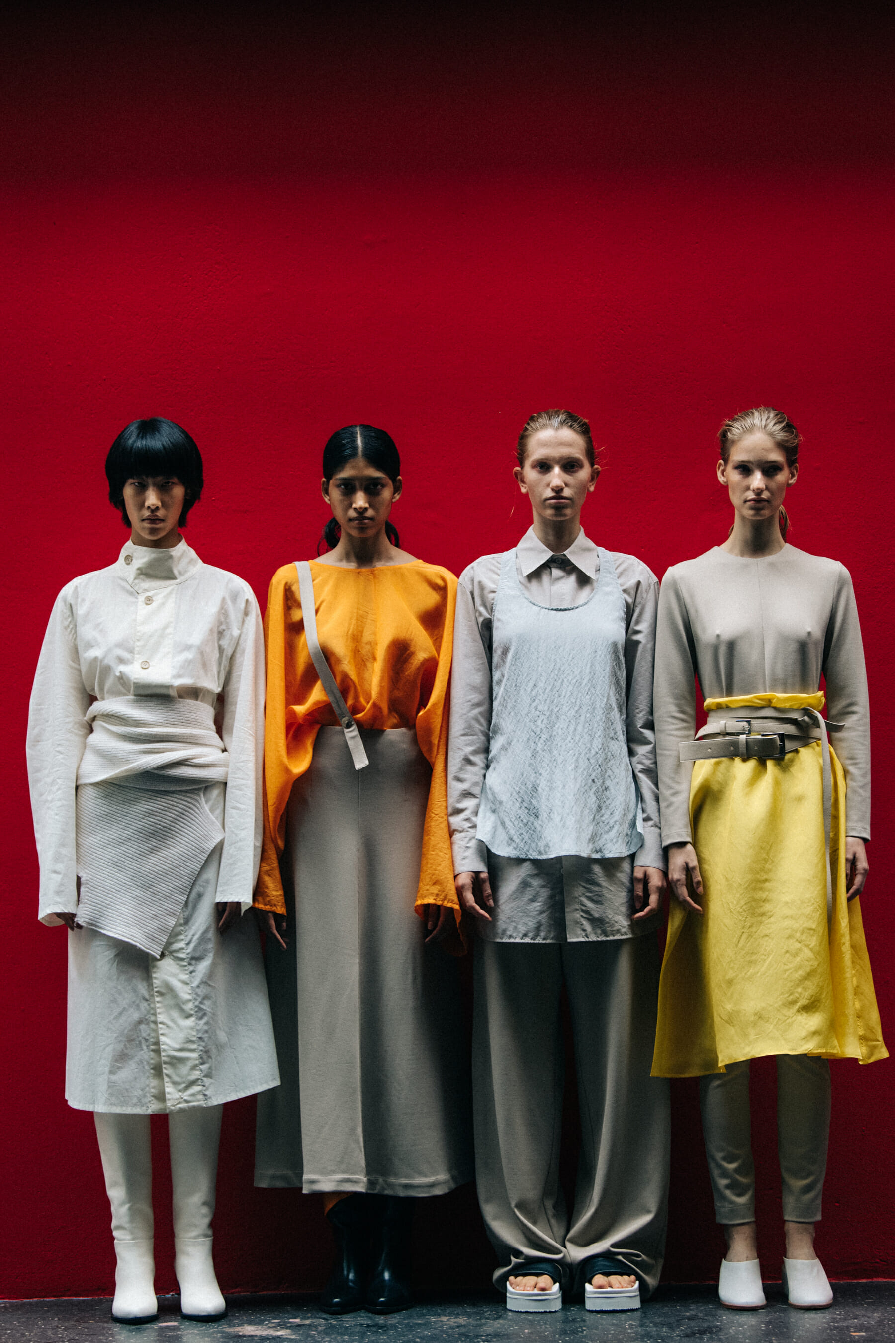 Linda Novotna backstage at Nehera