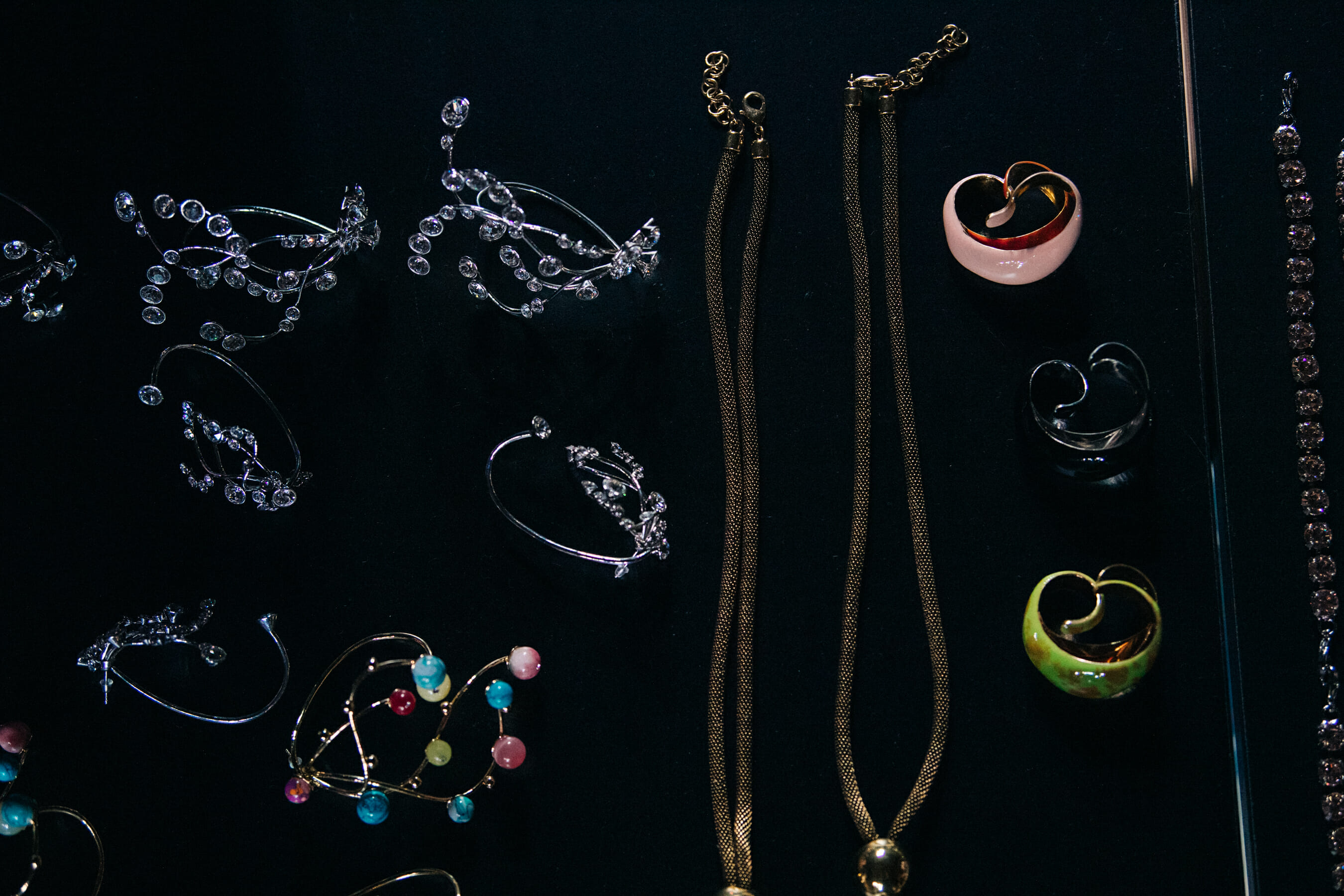 Accessories backstage at Peter Pilotto