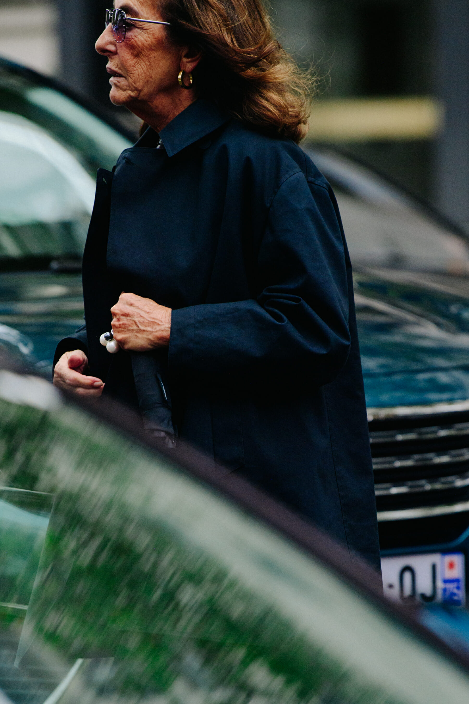 Woman wearing black coat