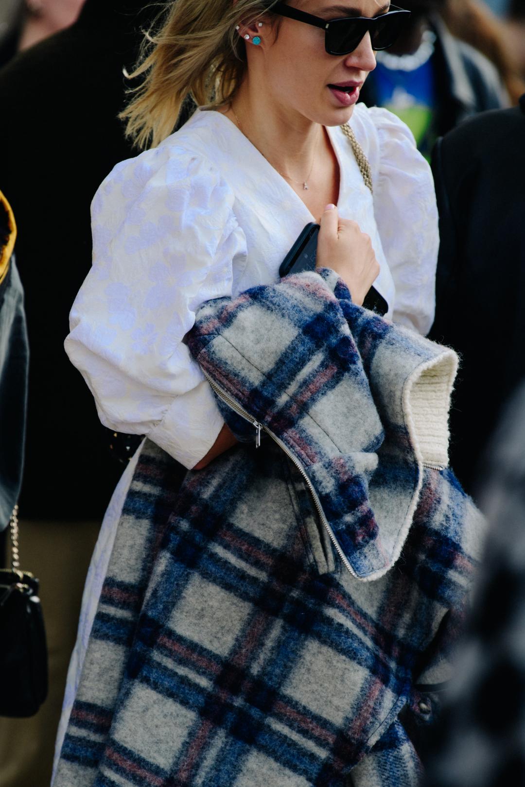 Woman wearing white shirt