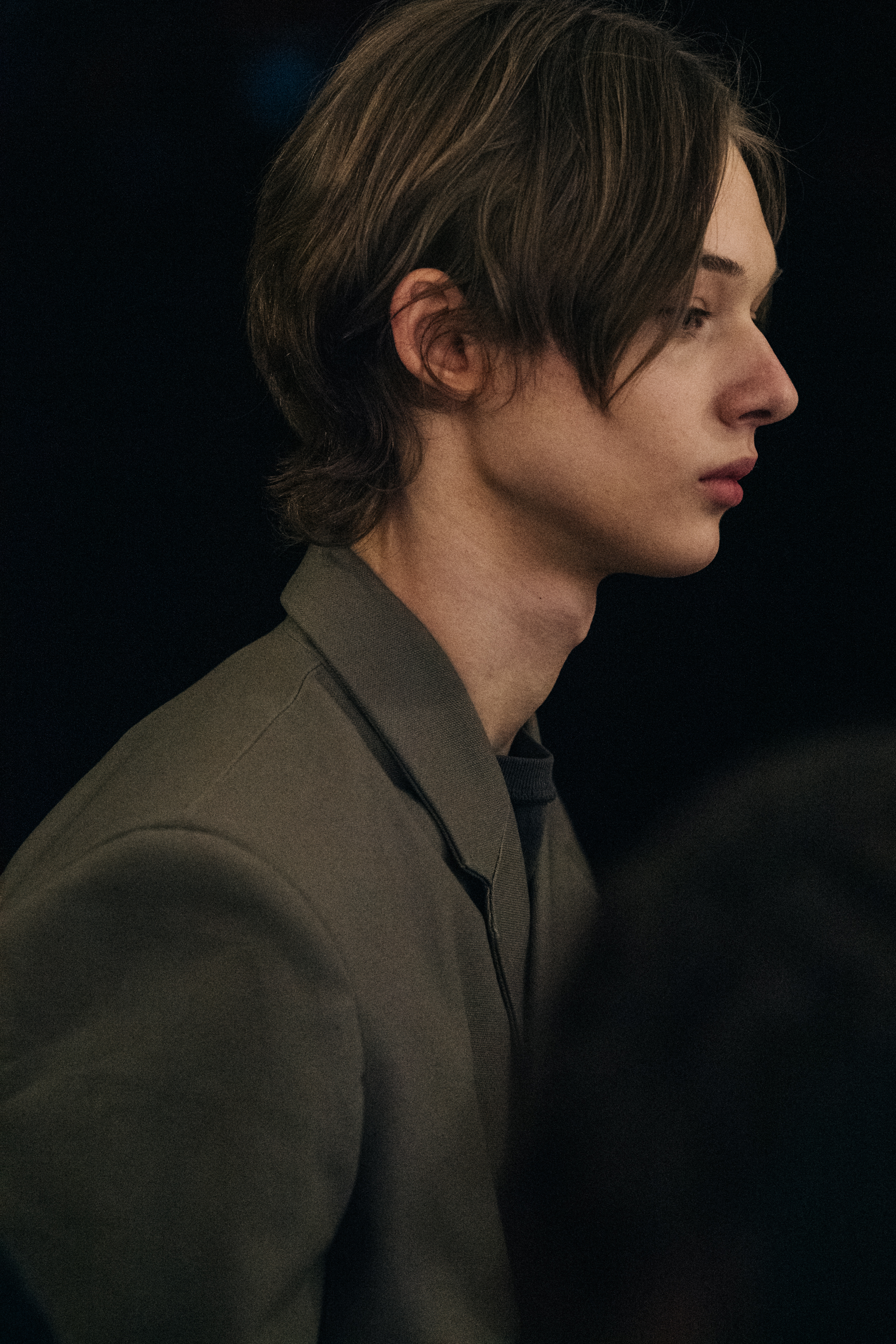 Model wearing Rhude suit