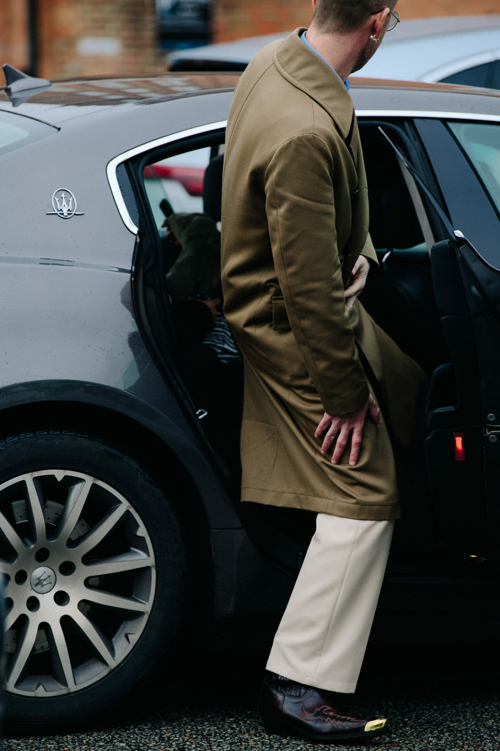 Man wearing cowboy boots