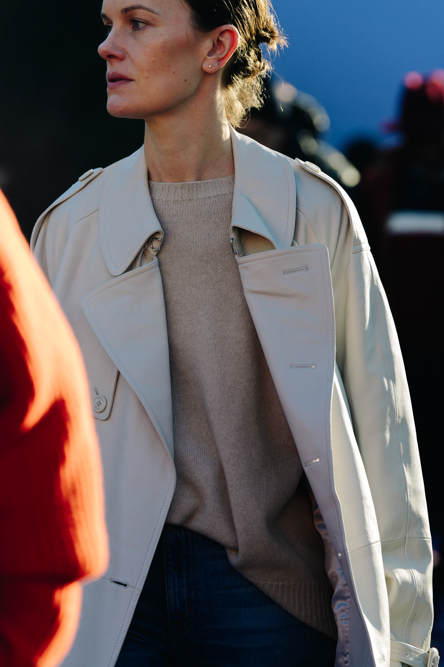 Woman wearing light coat