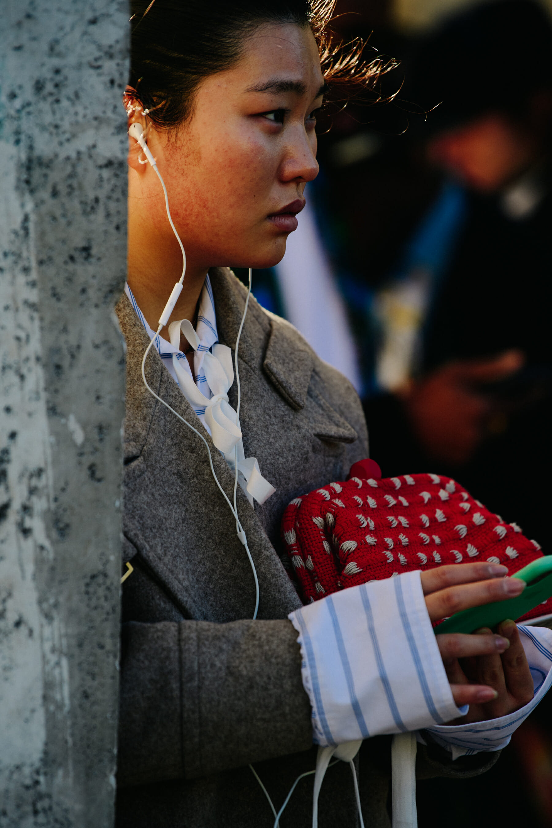 Woman wearing grey wool