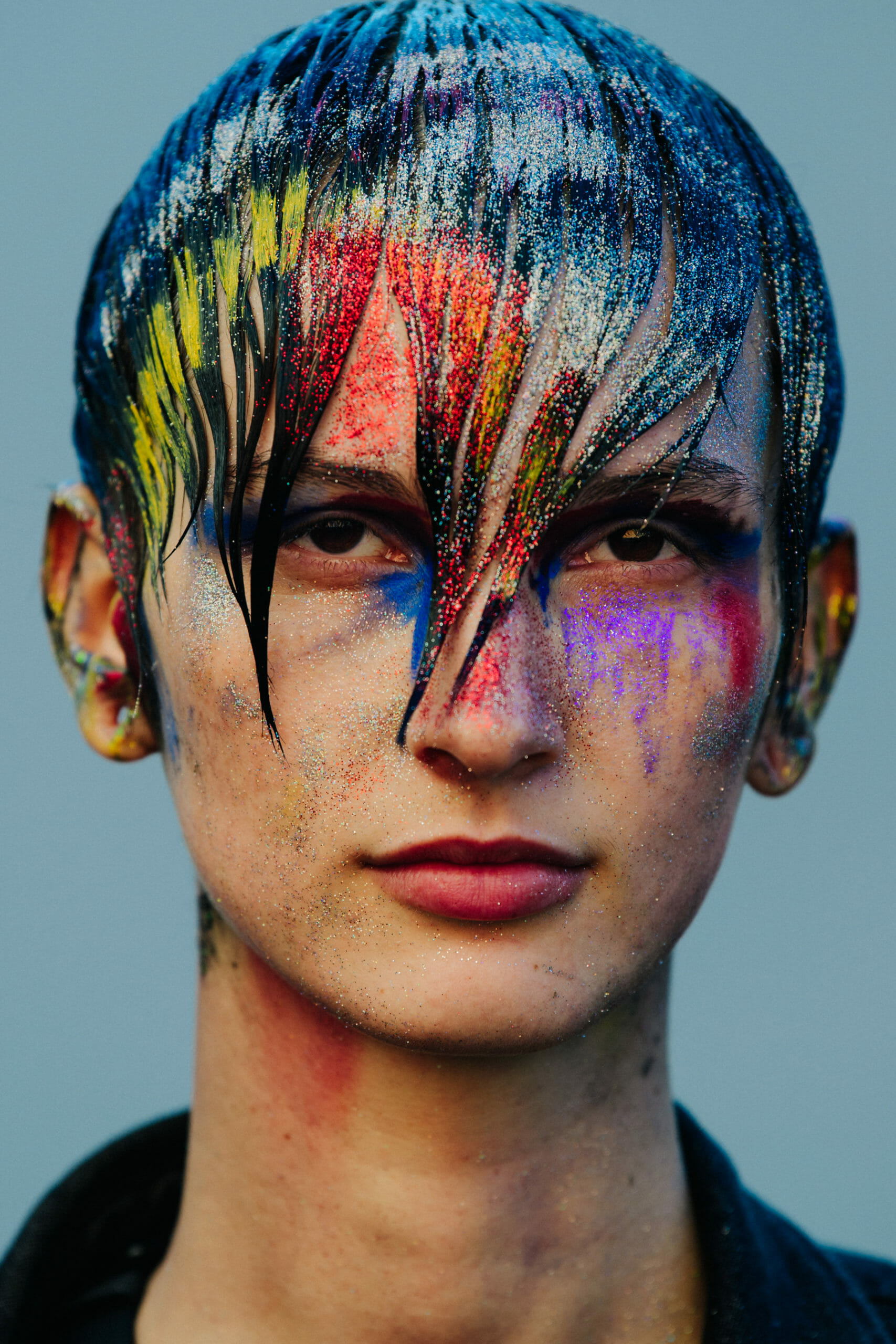 Model with glitter in hair