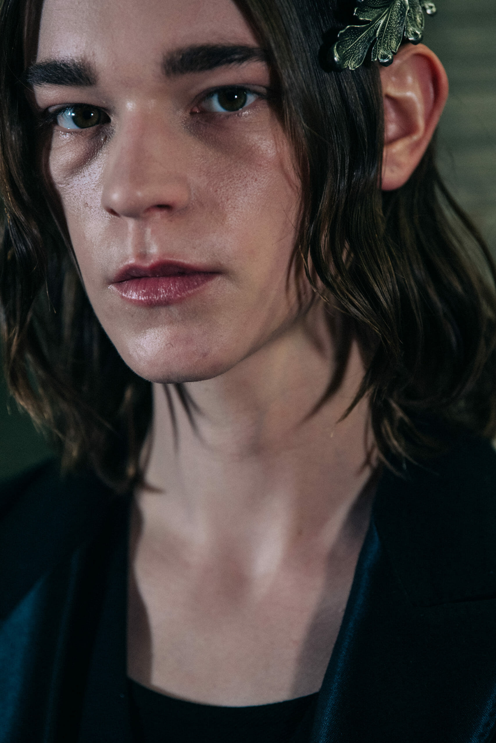 Model wearing black Ann Demeulemeester outfit
