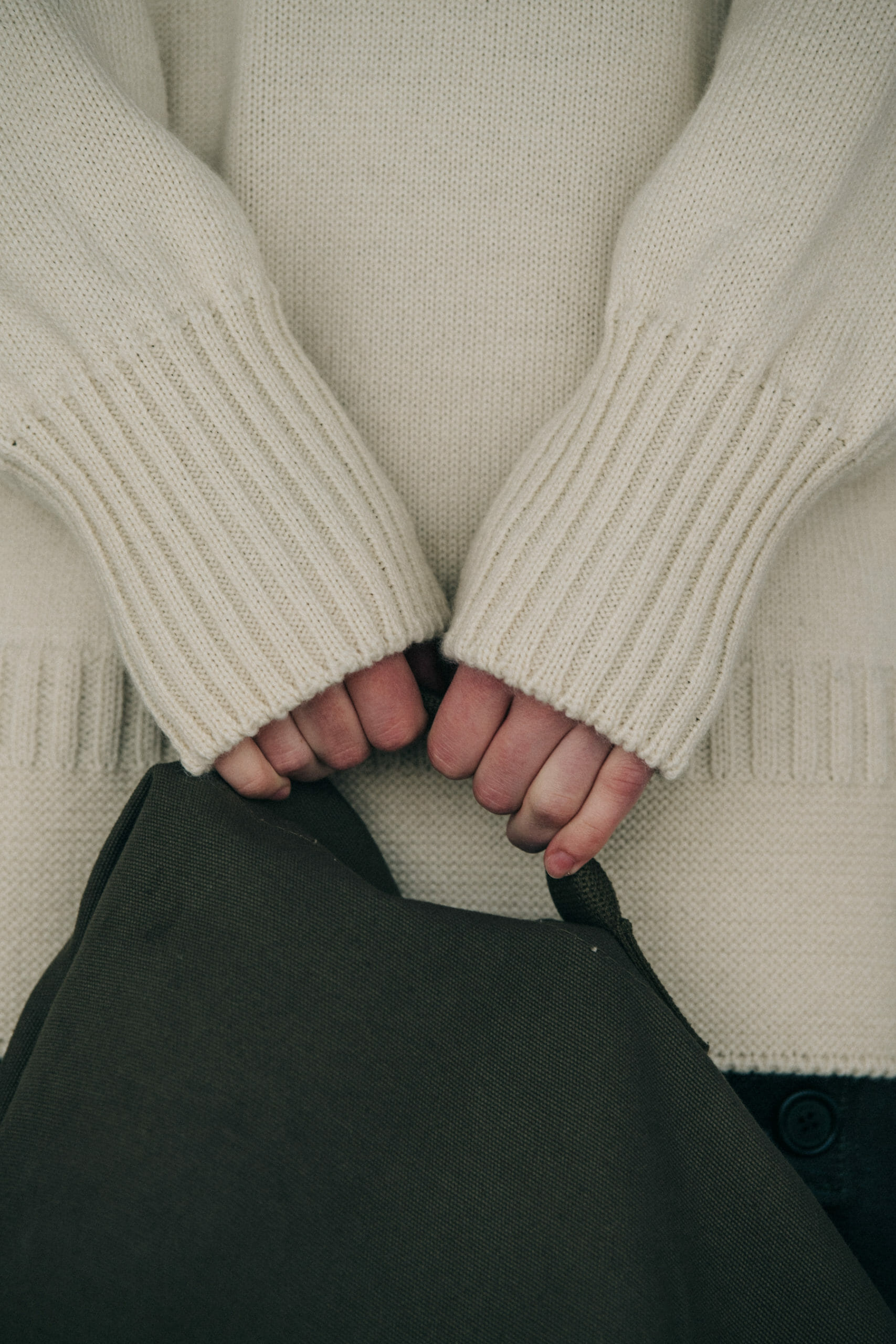 Model wearing wool Sies Marjan outfit