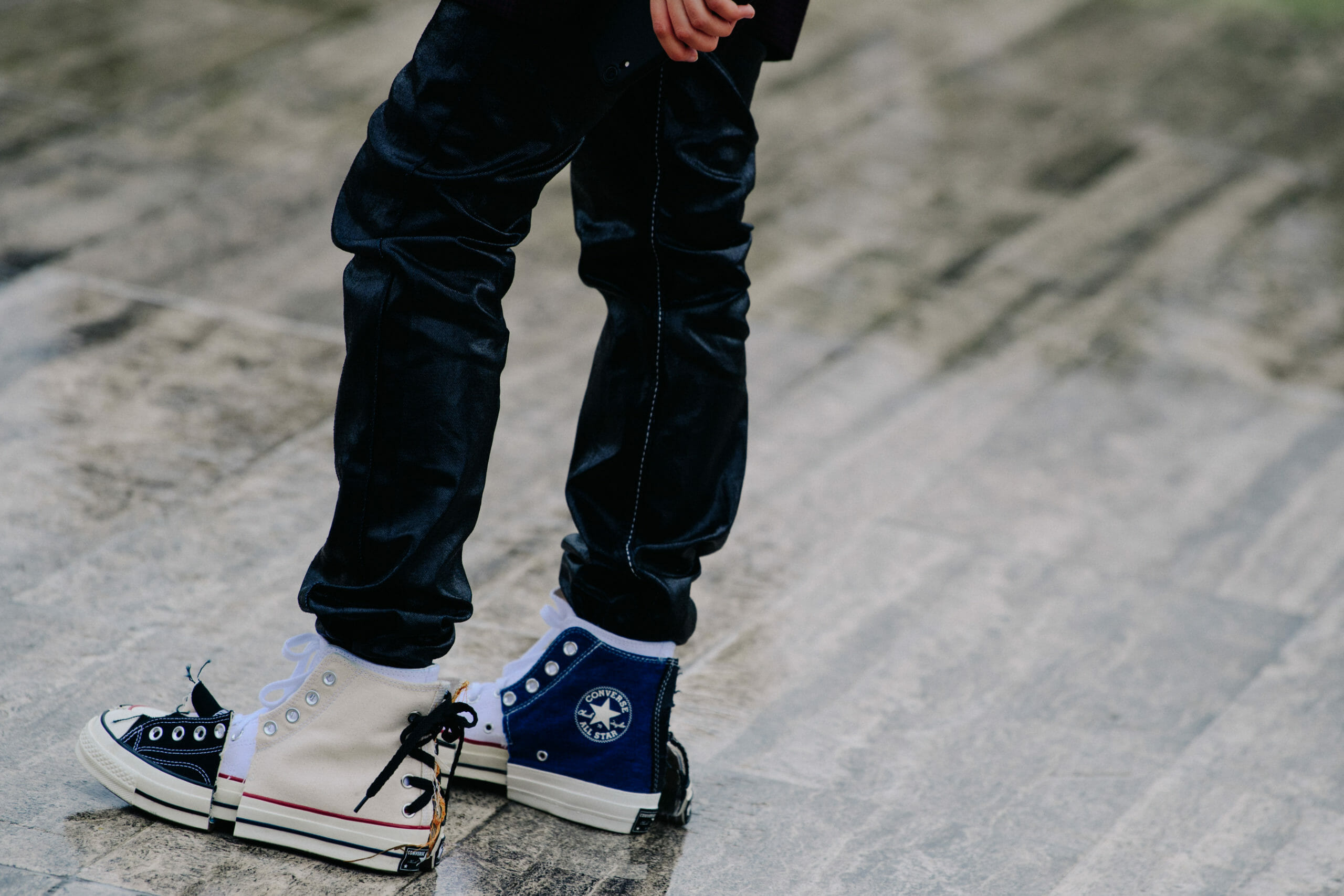 Man wearing Converse