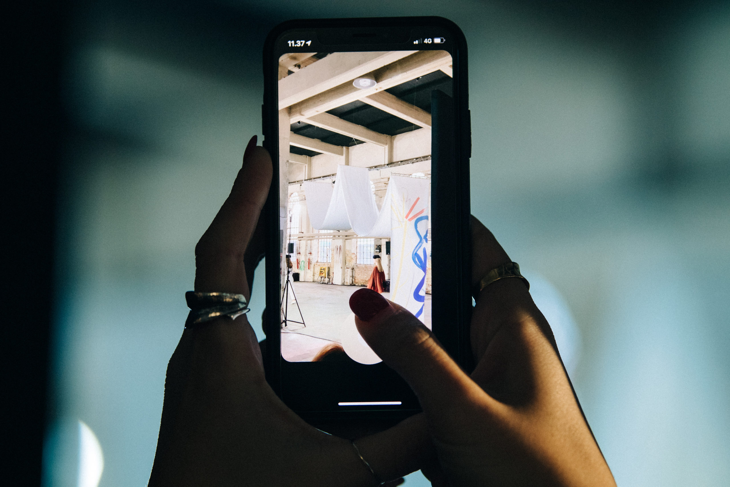 iPhone screen at Rodebjer