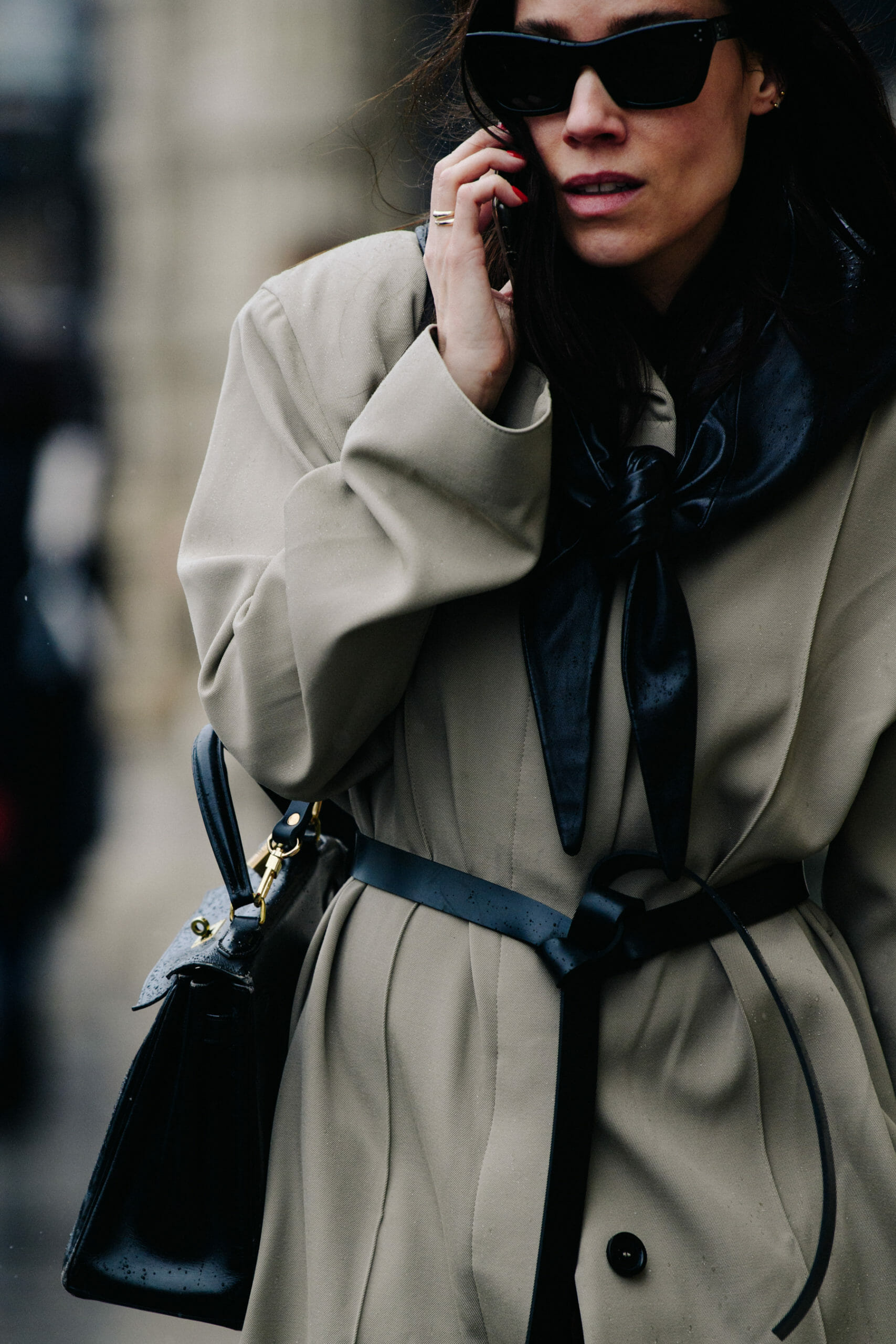 Woman wearing grey coat