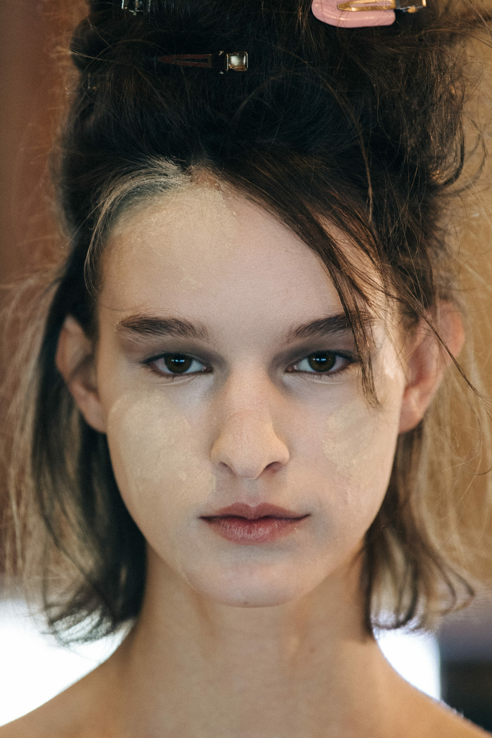 Model wearing hair clips
