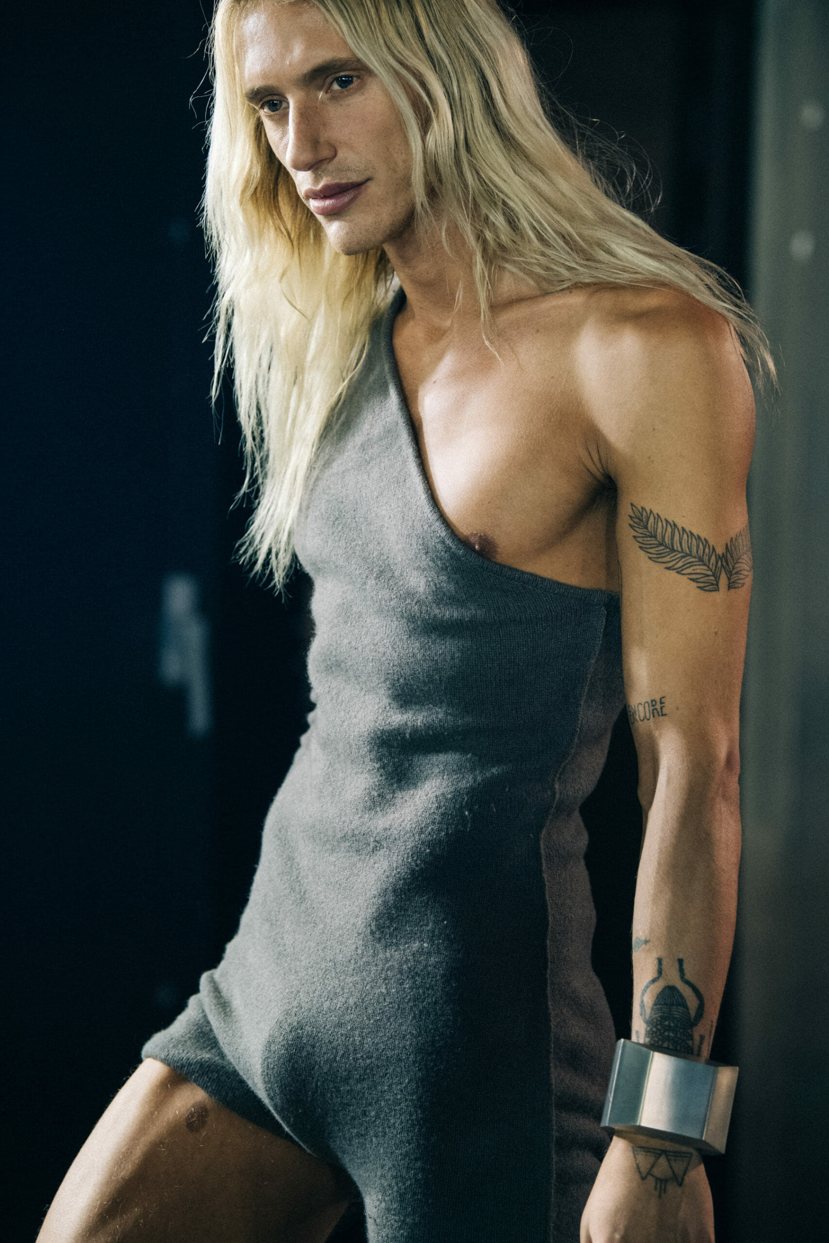Model with long hair backstage