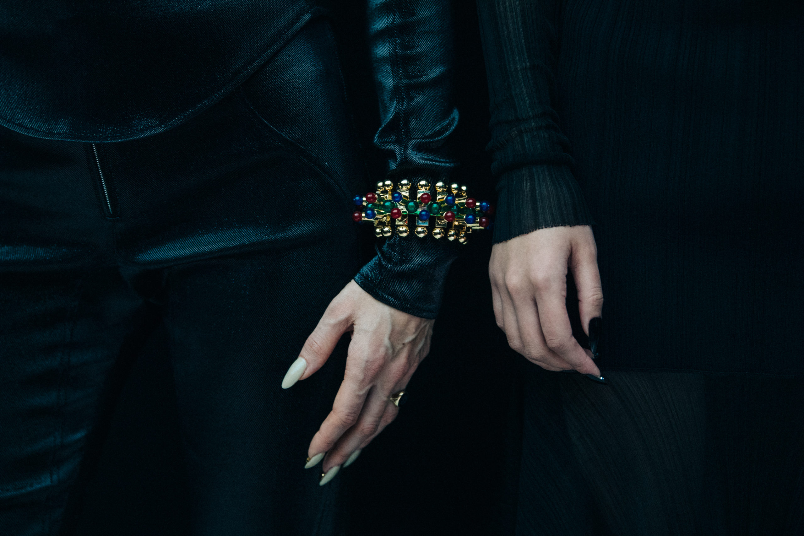 Models wearing black Mugler outfit