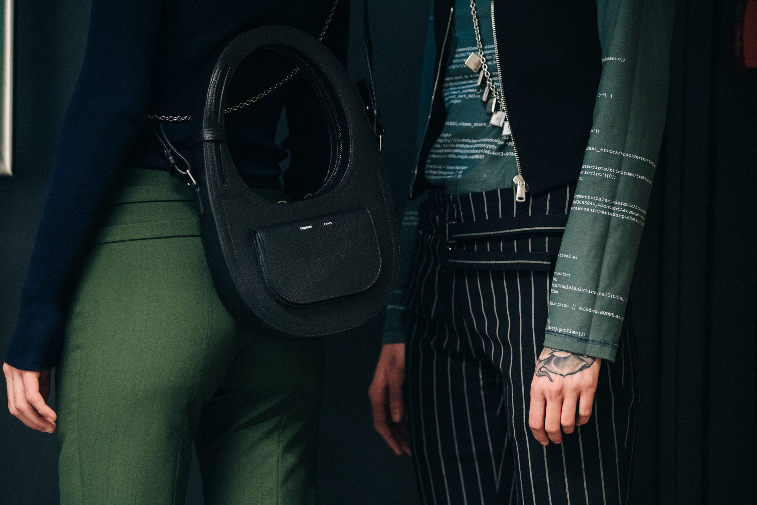 Model carrying Coperni bag