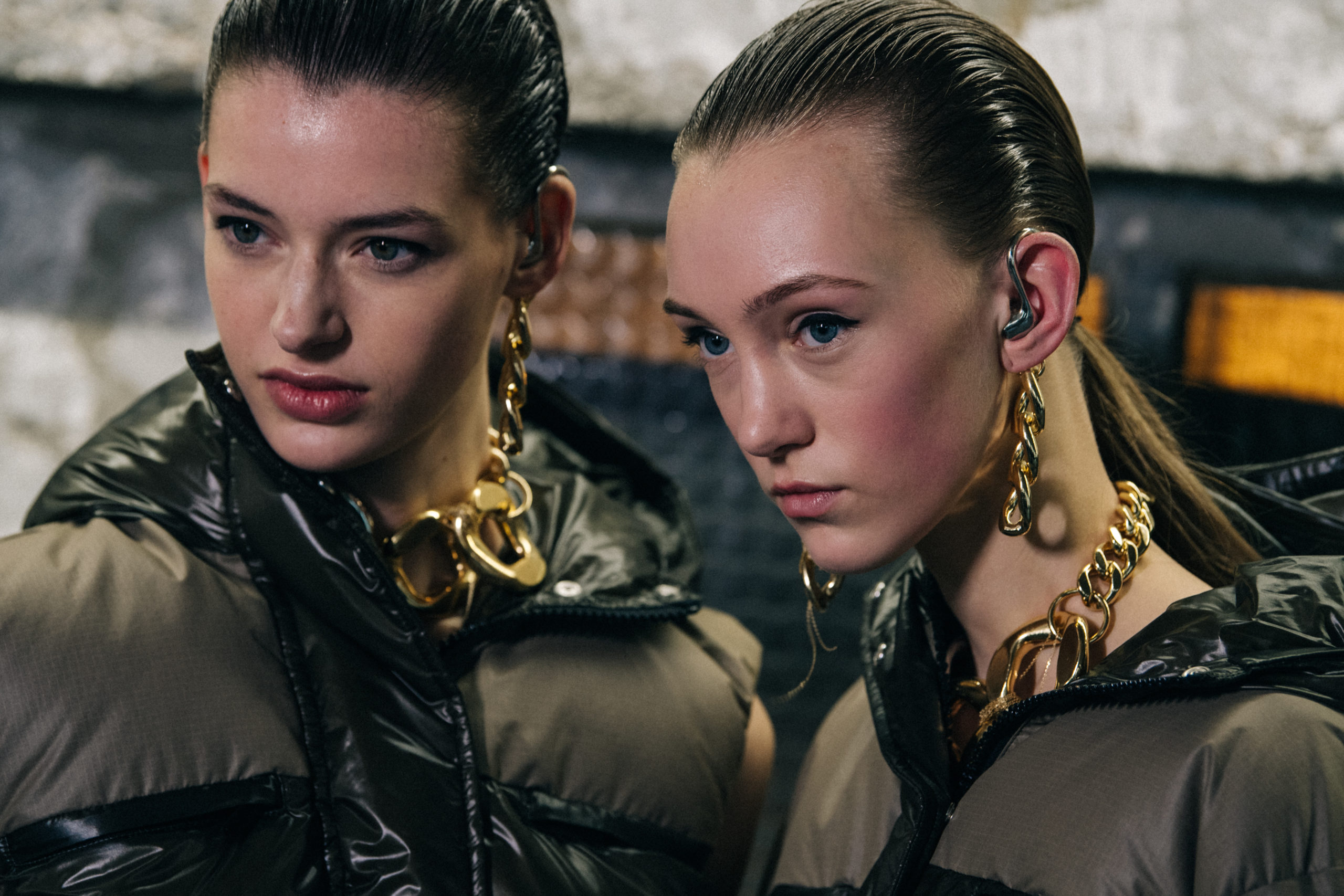 Model wearing black at Sacai