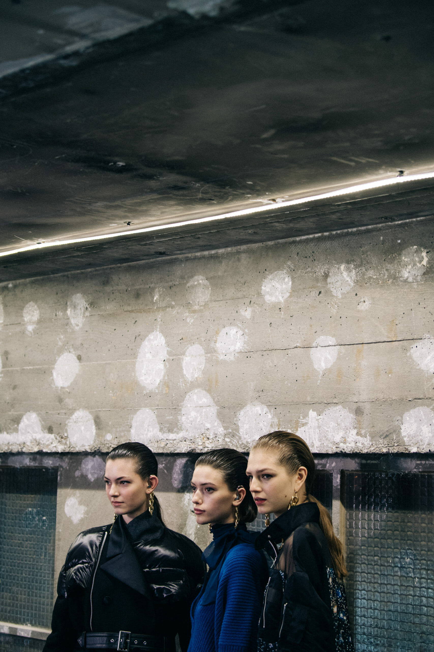 Model wearing blue at Sacai