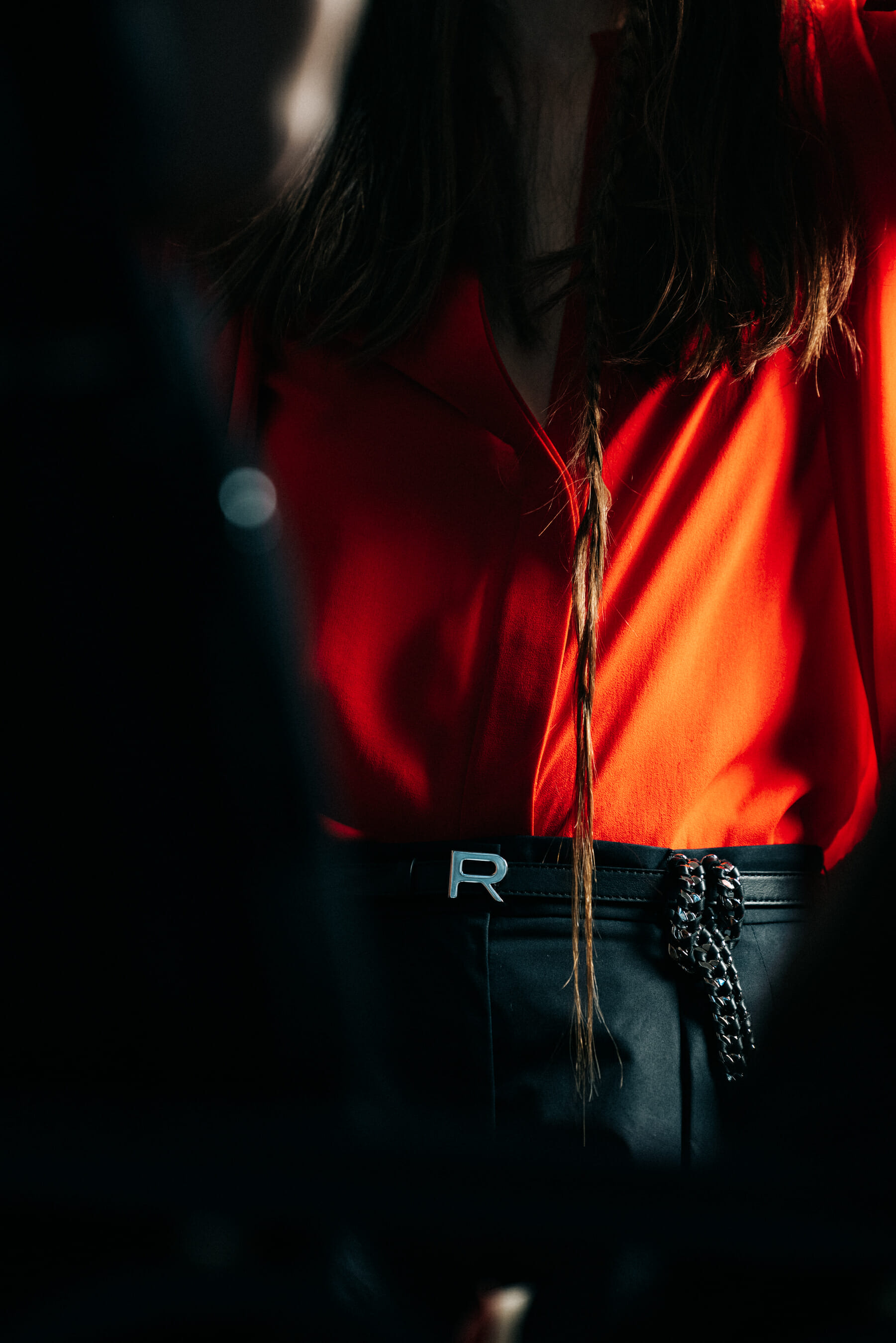 Detail of belt with R buckle