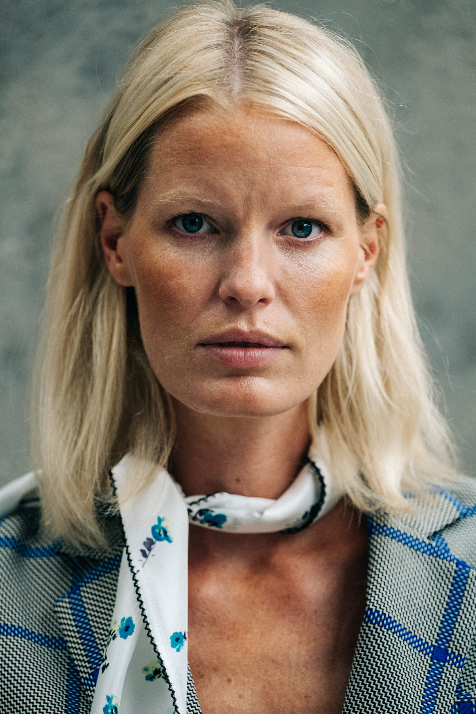 model portrait backstage