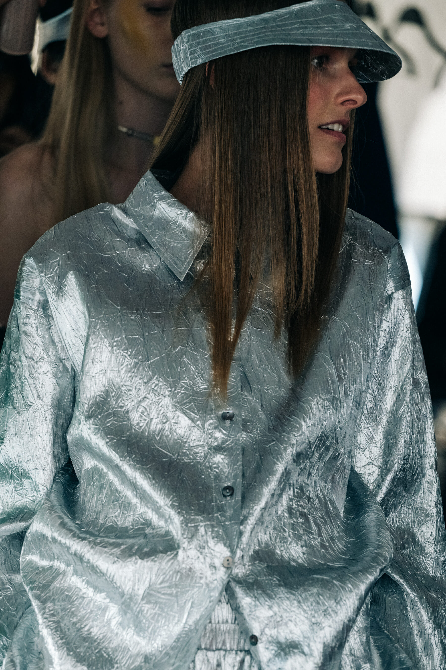Emma "Oak" Isbach backstage