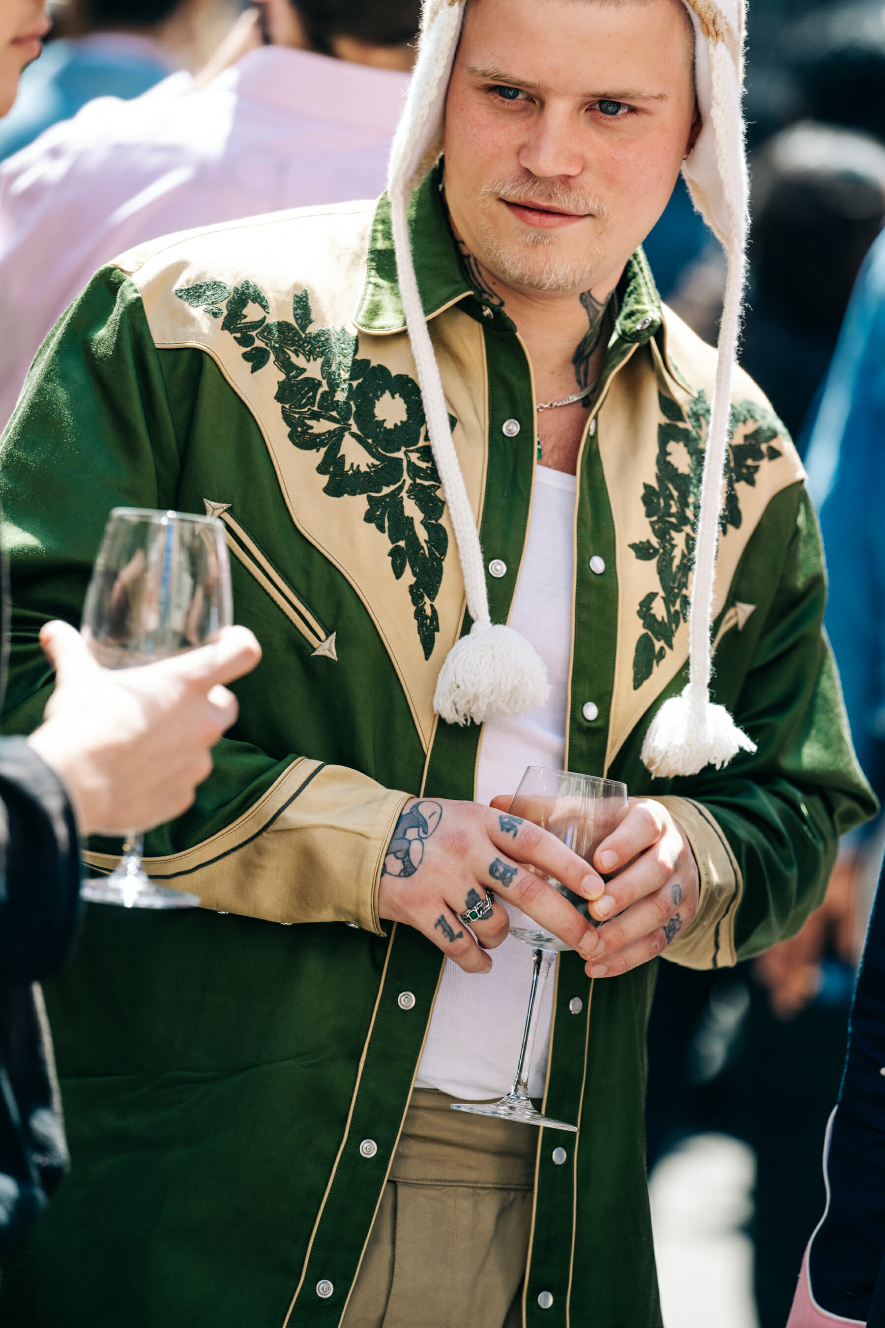 Jonatan Aaron Yung Lean Leandoer H stad Paris Adam Katz Sinding Jonatan Aaron Yung Lean Leandoer H stad Paris Adam Katz Sinding